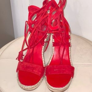 New Vince Camuto Lace Up Wedges Size 10